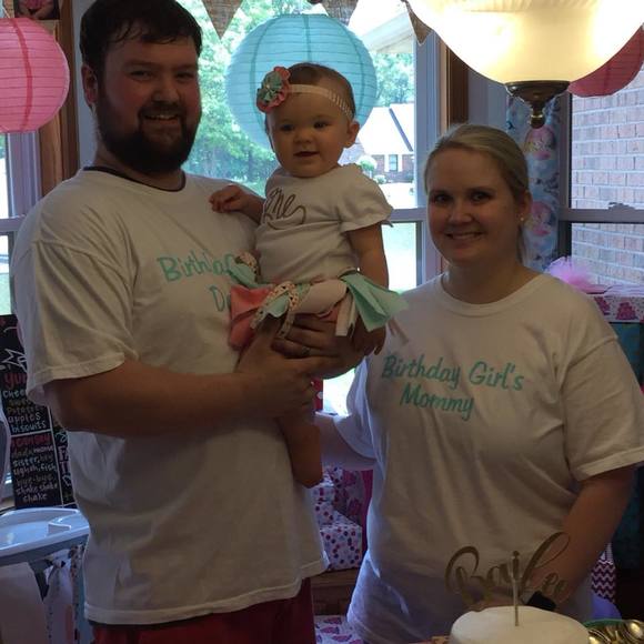 Meet your Posher, Jessica - Picture 1 of 1